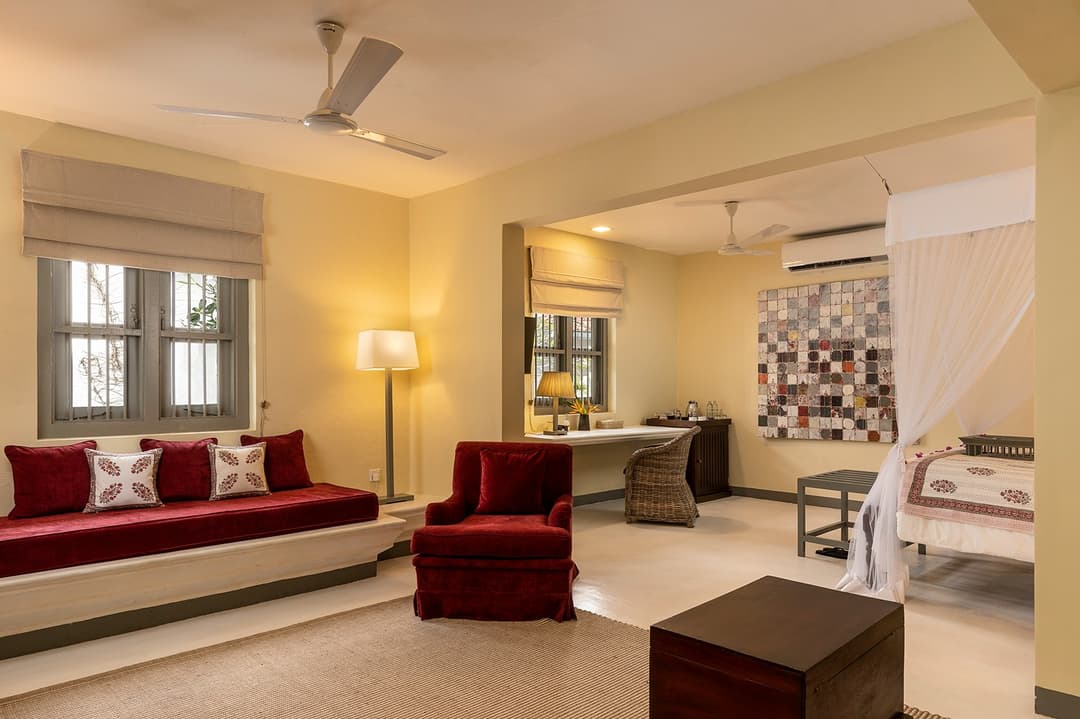 Heritage House Bentota suite seating area red sofa