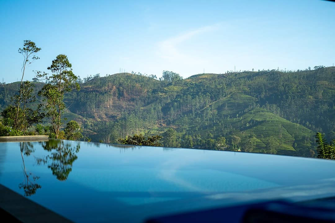 Panoramic view of Camellia Hills pool and Castlereagh Reservoir below, Dickoya