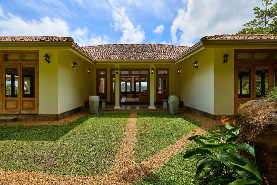 Backside garden daytime view, The Divine Villa Talpe