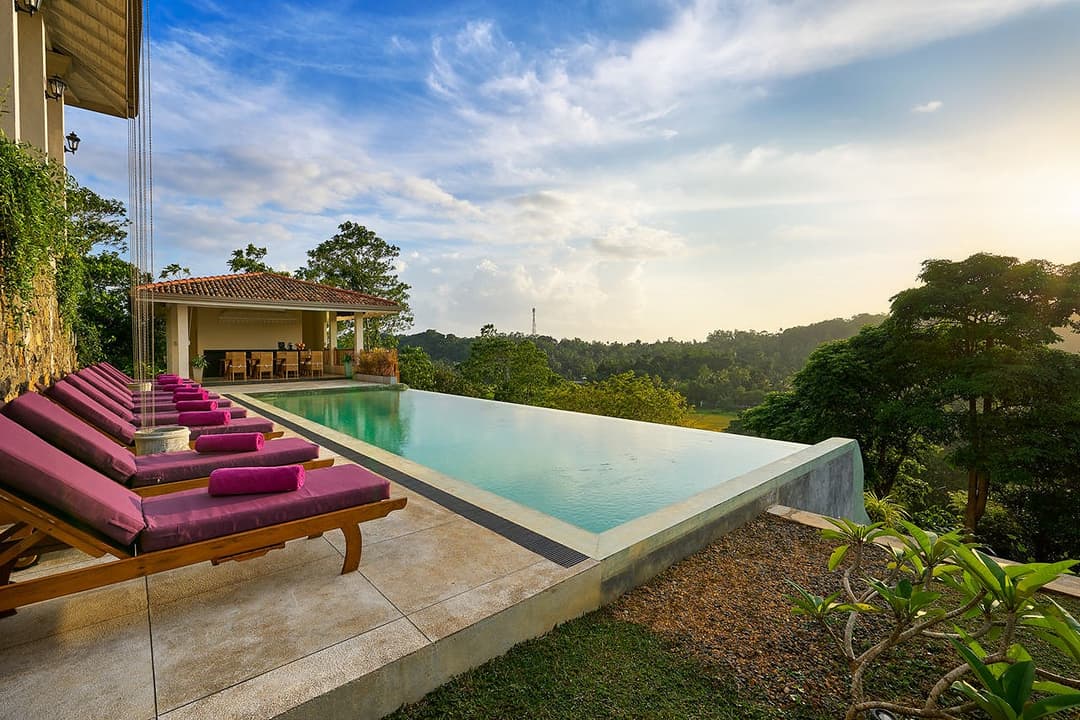 Infinity pool with ocean and paddy view, Divine Villa Talpe