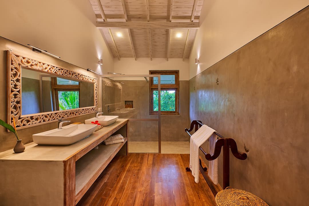 Lanka Room bathroom, The Divine Villa Talpe