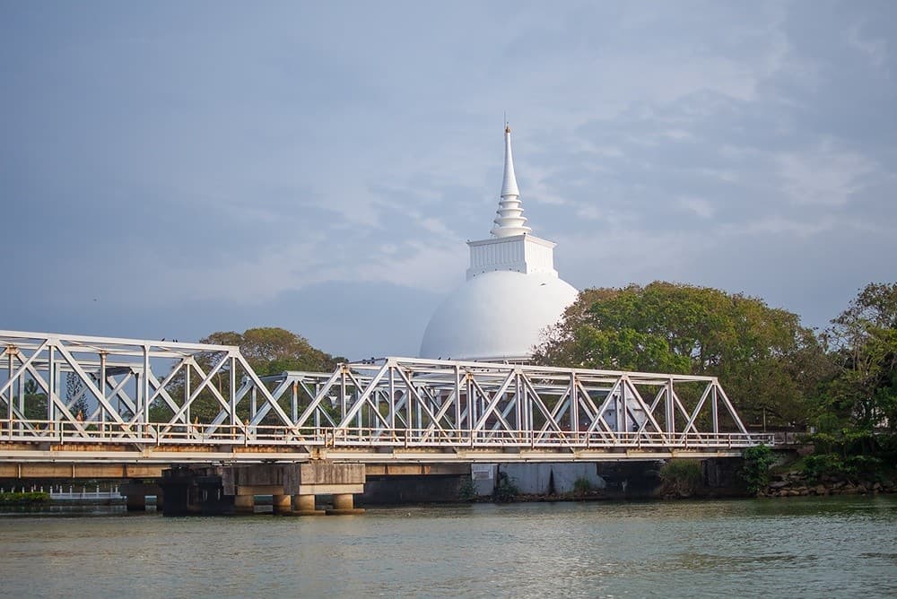 Kalutara Bodhiya Sri Lanka