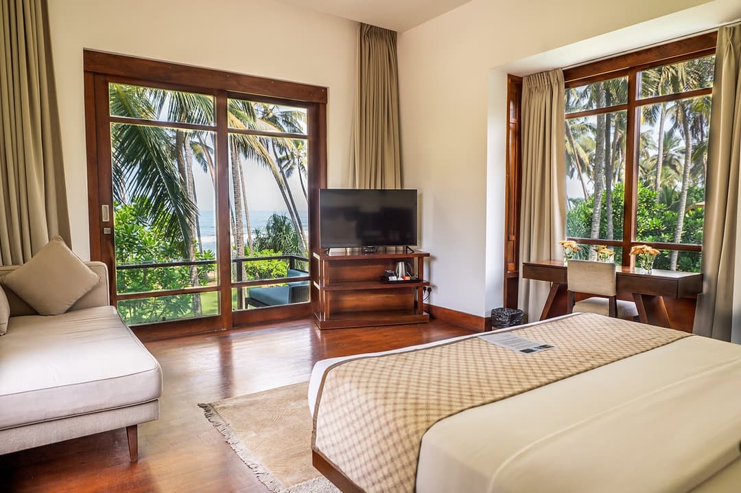 Bedroom with garden view wide, The Villa by CC Wadduwa