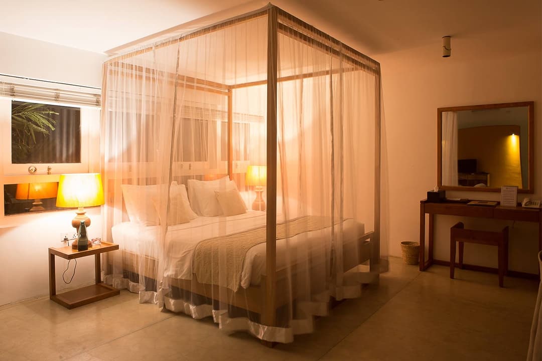 Topaz superior suite at night, Sri Sharavi Mirissa