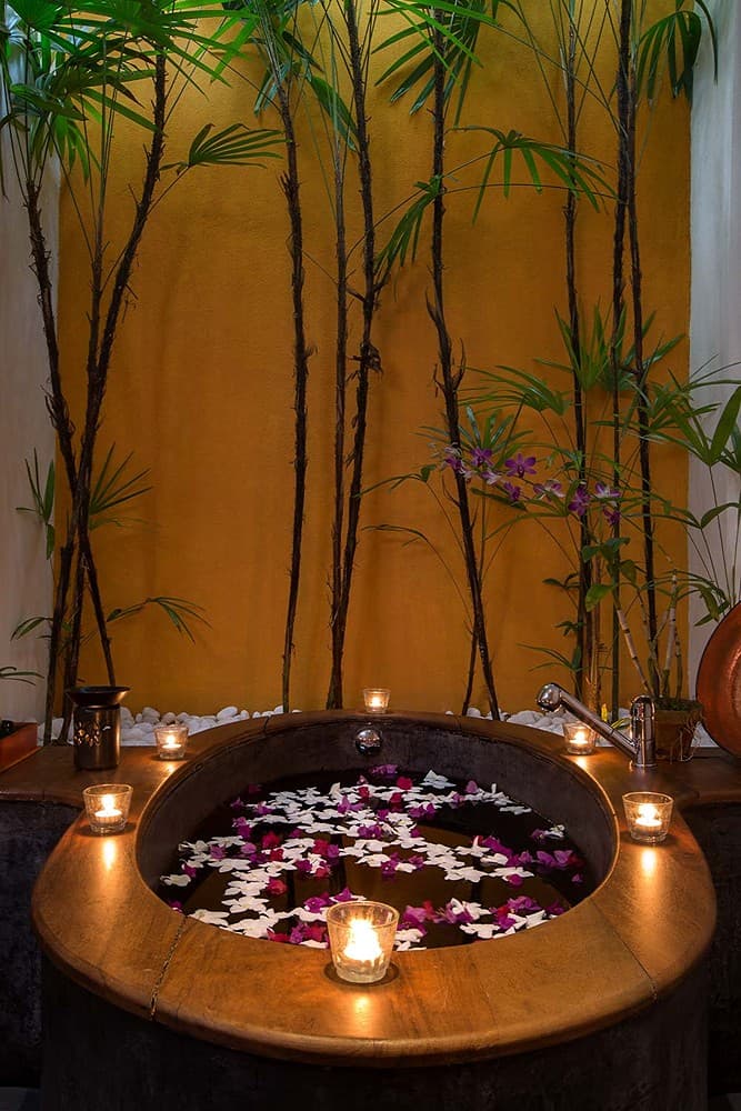 Spa flower bath close view, Sri Sharavi Mirissa