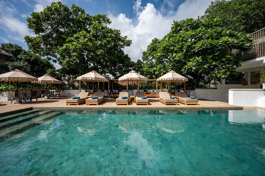 Fort Bazaar Galle pool with umbrellas exterior