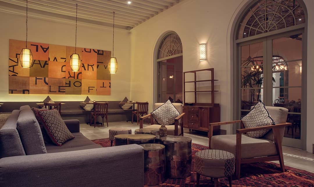 Fort Bazaar Galle lounge with artwork interior