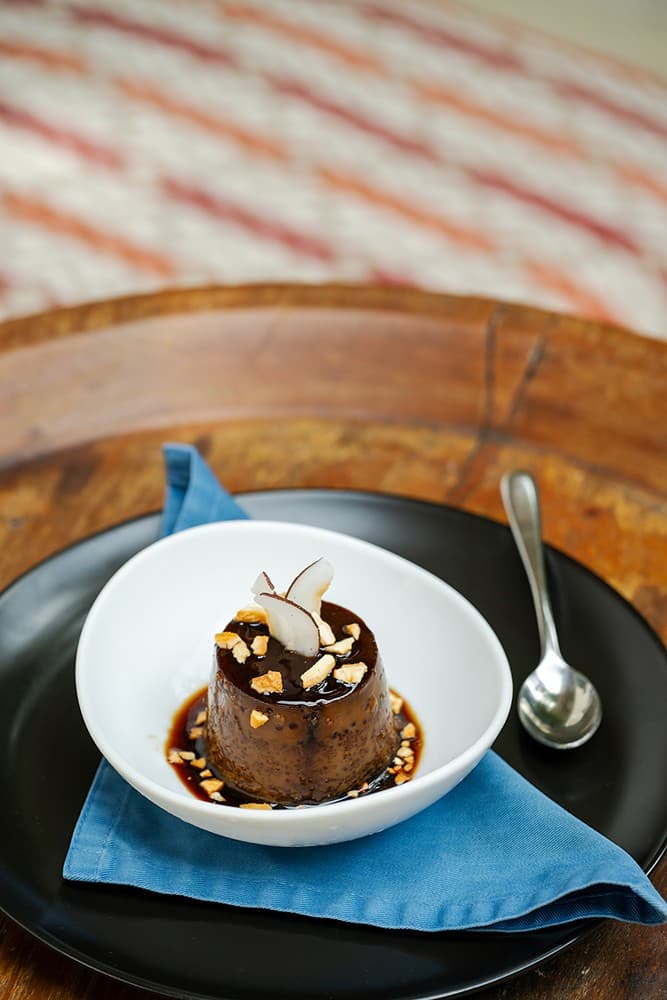 Fort Bazaar Galle chocolate dessert plate