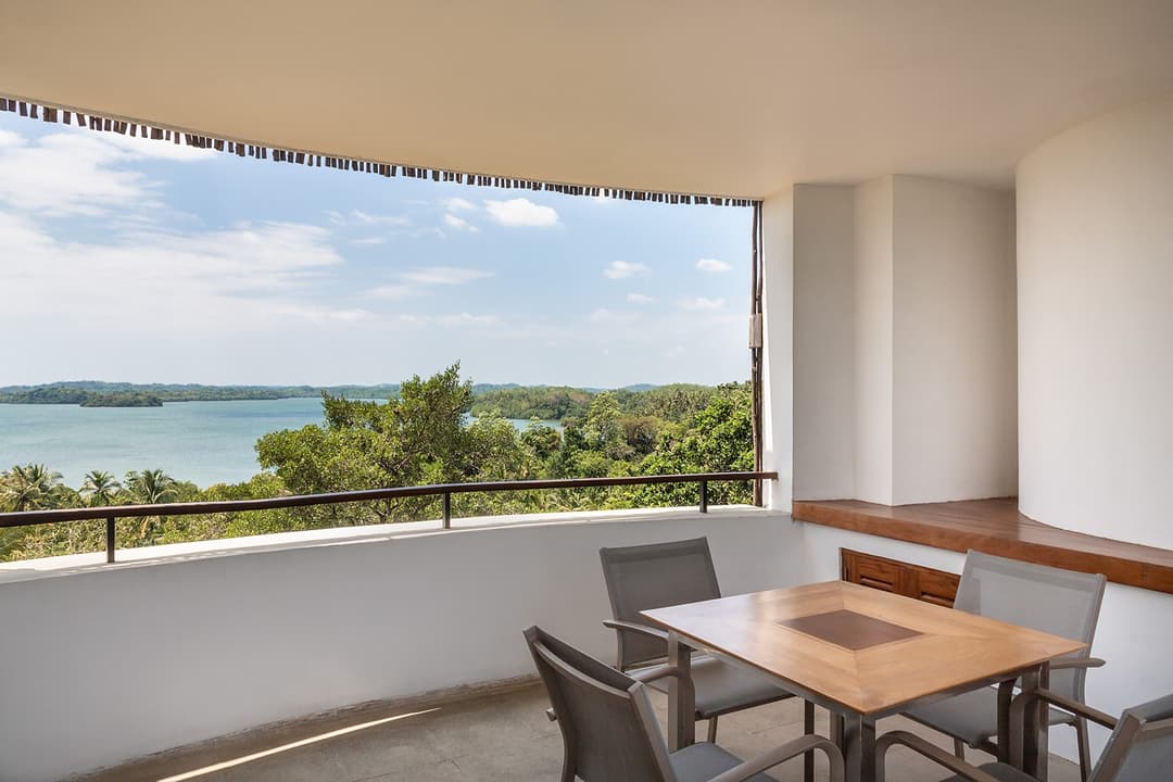 Tri Ahangama Water Tower bedroom with lake view