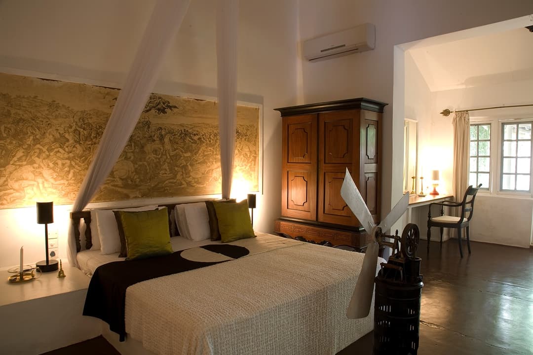 Lunuganga Main House Studio bedroom