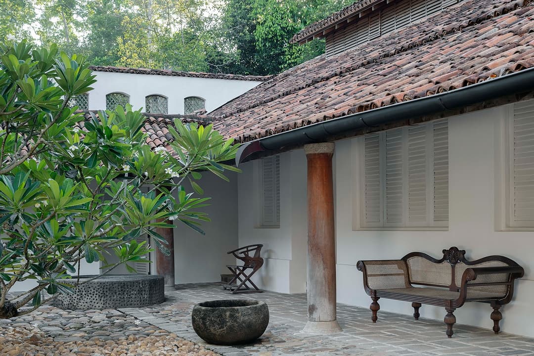 Lunuganga Ena House courtyard exterior