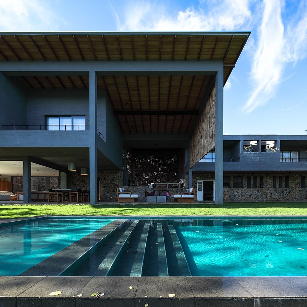 Kurundu House Digana lap pool with building view