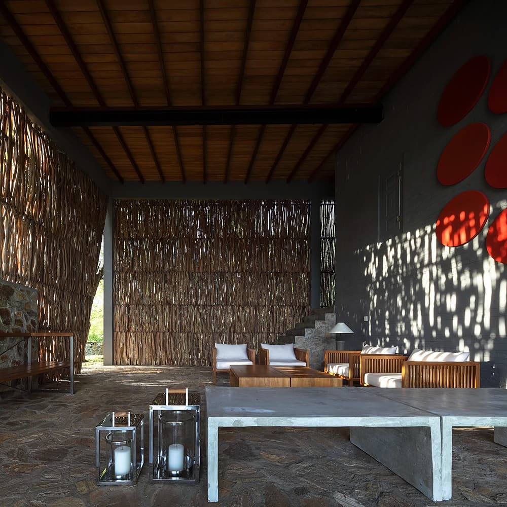 Digana lounge covered terrace with bamboo walls