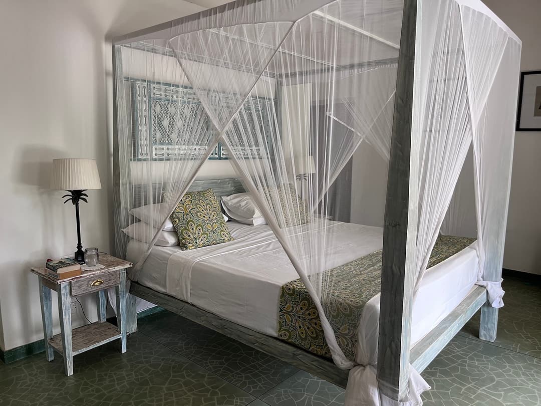 Ahangama bedroom with four poster canopy bed