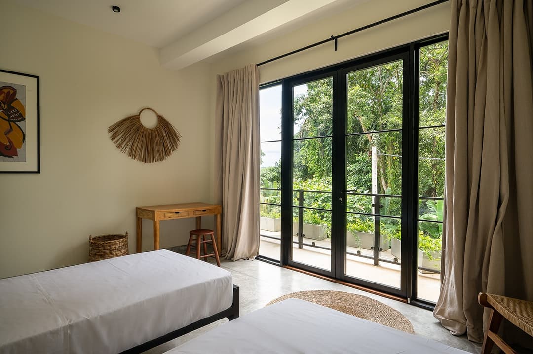 Talpe bedroom bed view
