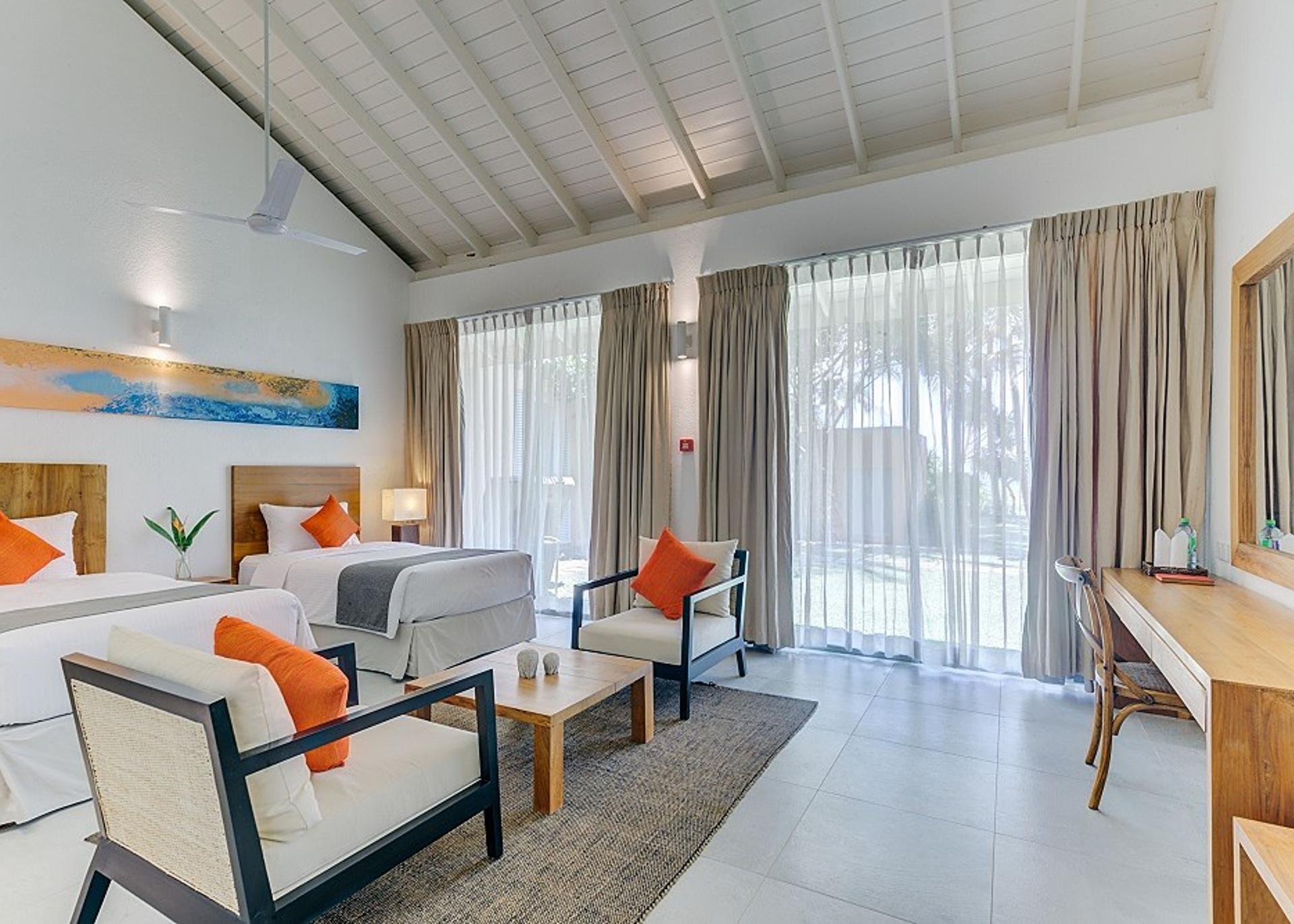 air-conditioned-villa-twin-bedroom-ensuite-wadduwa.jpg