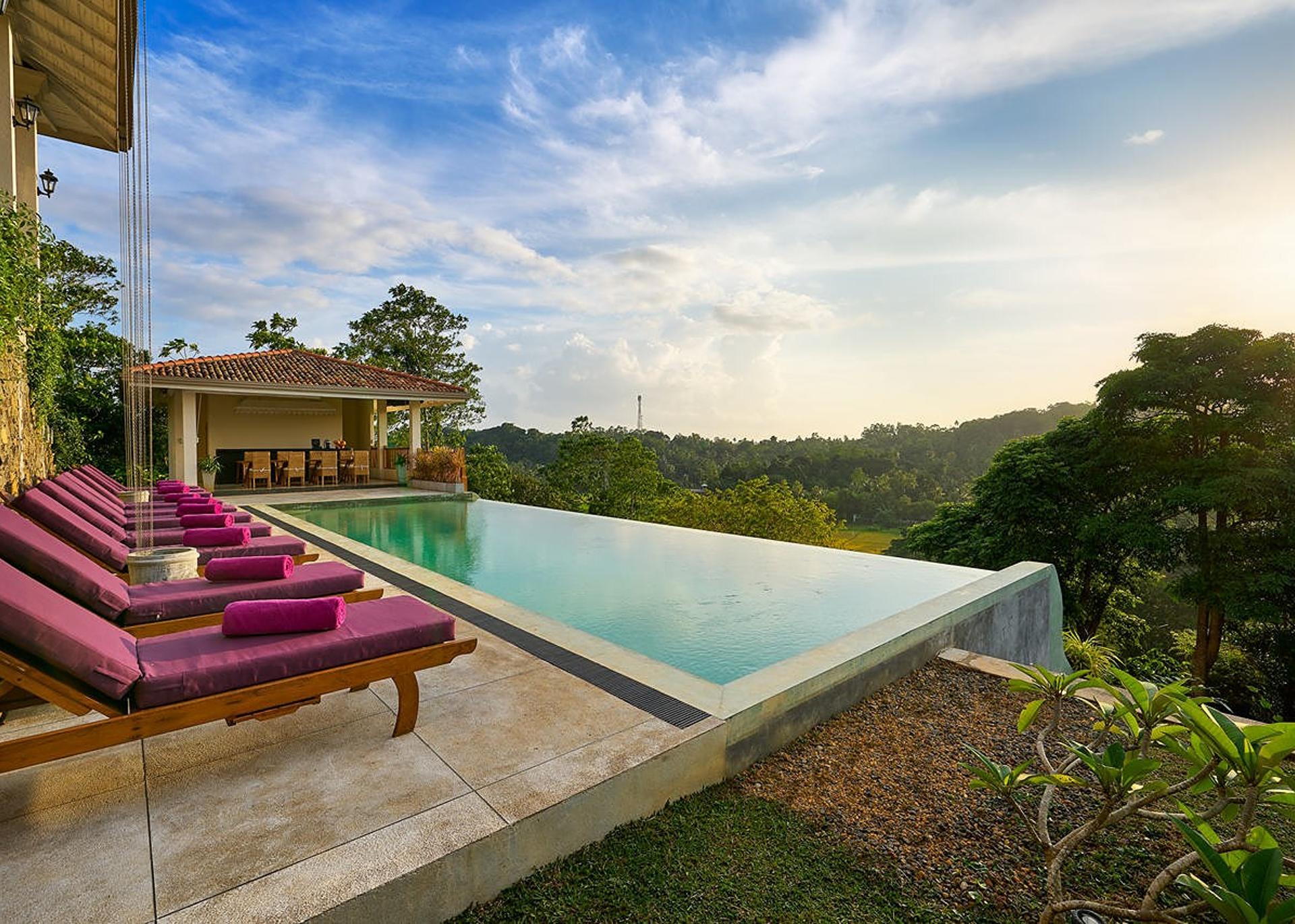 Infinity pool with ocean and paddy view, Divine Villa Talpe