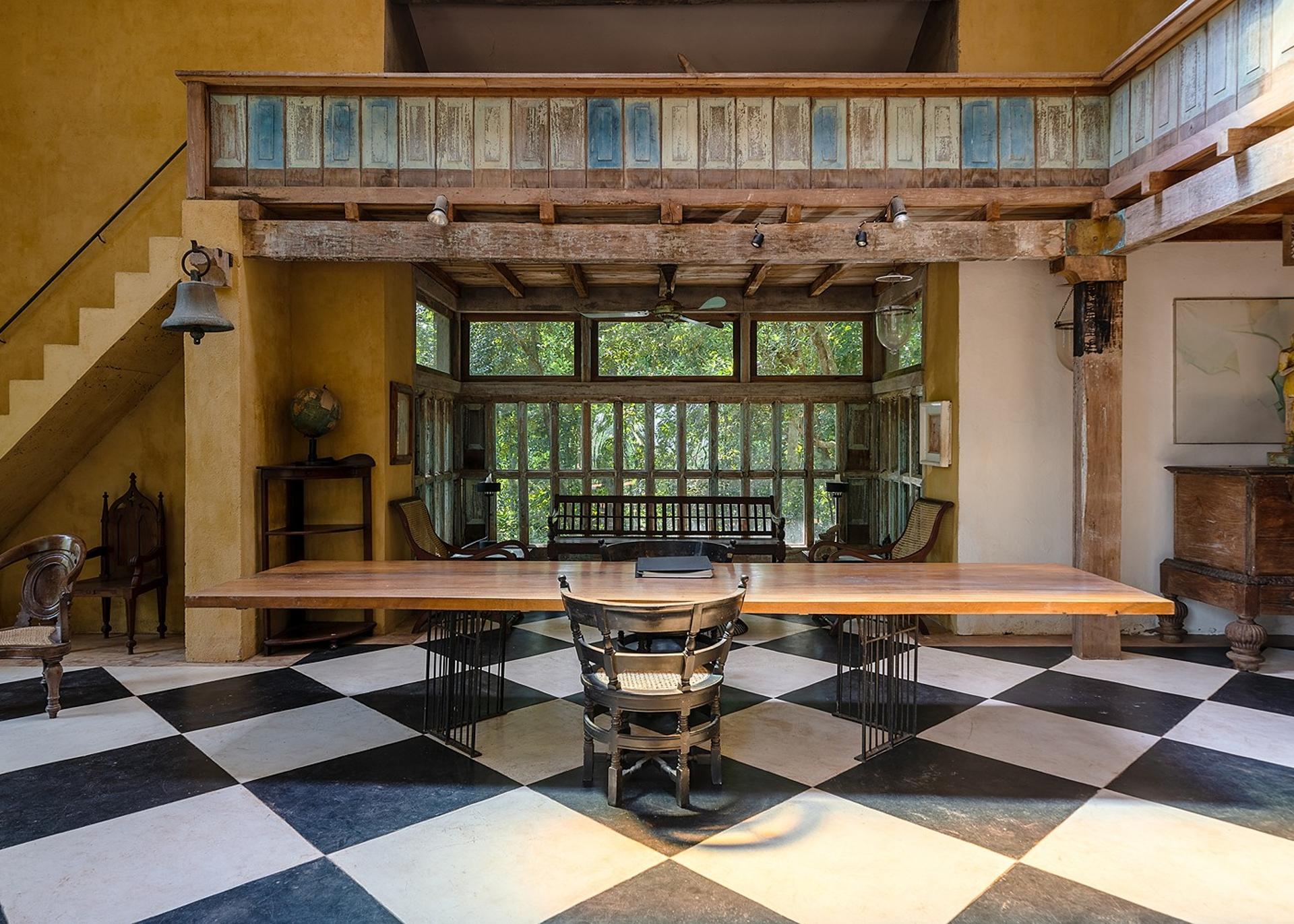 Lunuganga Garden Room staircase interior